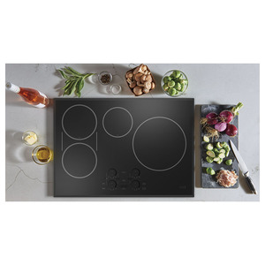 COOKTOP-30-INCH-BLACK-CHP90301TBB-CAFE-LIFESTYLE.jpg