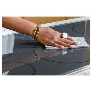 CaféTable de cuisson encastrée à induction de 30 po avec commandes tactiles, Acier Inoxydable- CHP90302TSS