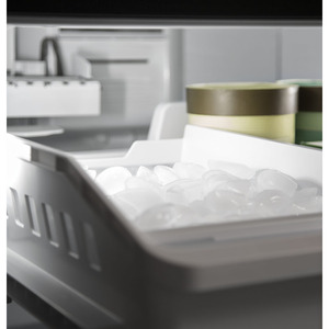 I-REFRIGERATOR-WHITE-GWE19JGLWW-GE-ICEMAKER.jpg