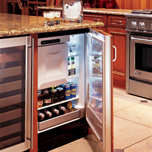 Monogram Refroidisseur pour bouteilles doté Panneau prête ZIBI240PII