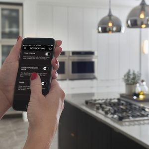 Table de cuisson à gaz profondément encastrée Monogram de 36 po en acier inoxydable - ZGU36ESLSS