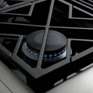 Monogram Table de cuisson à gaz de 36 po Acier Inoxydable ZGU364NDPSS