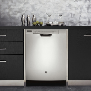 GE Lave-vaisselle encastré avec commandes à l'avant Acier Inoxydable GDF570SSJSS