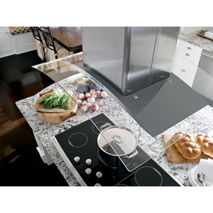 Monogram Hotte Cheminée de 36 po Acier Inoxydable ZV925SLSS