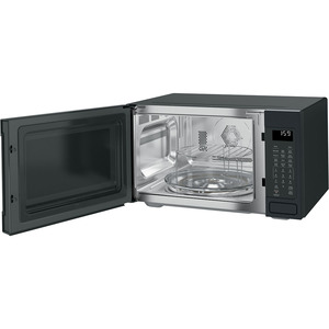 Four à micro-ondes de comptoir à convection GE Café de 1,5 pi³, noire mat - CEB1599ELDSC