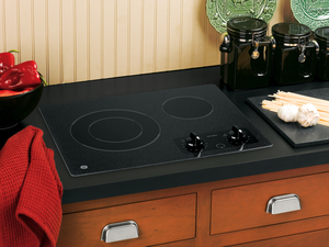 GE Table de cuisson électrique à dessus lisse de 21 po Argent JP256BMBB