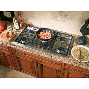 Monogram Table de cuisson à gaz de 30 po Acier Inoxydable - ZGU385NSM4SS