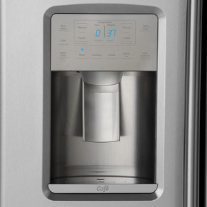 GE Café Réfrigérateur côte à côte de 21,9 pi³ Acier inoxydable CZS22MSKSS