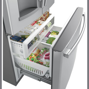 GE Profile Réfrigérateur de 25.7 pi³ Acier Inoxydable GFE26GSKSS