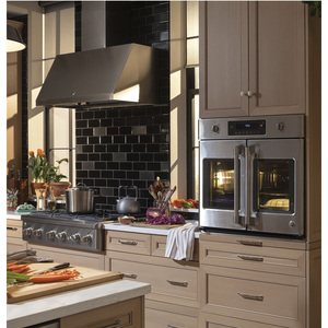 Four encastré simple à convection professionnel GE Café, 30 po avec porte à deux battants, acier inoxydable, CT9070SHSS