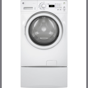 GE Laveuse à chargement frontal de 4,8 pi³ Blanc GFW400SCKWW
