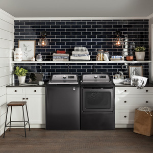 Laveuse GE® Capacité 5,5 pi.cu. (IEC) avec FlexDispense Gris Diamant - GTW720BPNDG