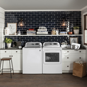 Laveuse GE® Capacité 5,5 pi.cu. (IEC) avec FlexDispense Blanc - GTW720BSNWS