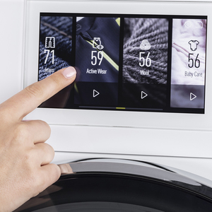 Laveuse compacte à chargement frontal Haier de 2,8 pi³, blanc - QFW150SSNWW