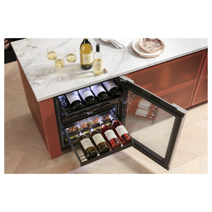 Café Refroidisseur pour bouteilles de 4.7 po en verre platine- CCR06DM2PS5