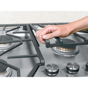 Monogram Table de cuisson à gaz de 30 po Acier Inoxydable ZGU385NSMSS